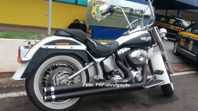 PRF recupera moto furtada há mais de um ano e avaliada em R$ 40 mil