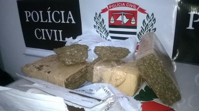 Mulheres são presas na rodoviária de Marília