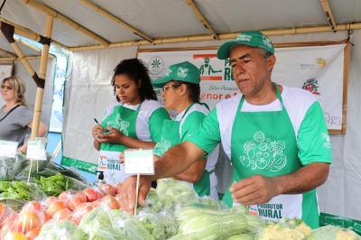 Feira do Produtor Rural é a atração hoje na praça da Bíblia