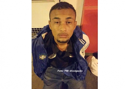 PM prende rapaz acusado de latrocínio na zona Sul