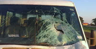 Ciclista morre e motociclista fica gravemente ferido em acidentes