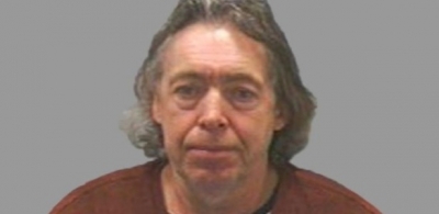 Estuprador é identificado após urinar em vaso de plantas 30 anos depois de crimes