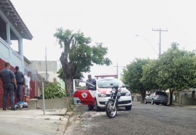 Menores assaltam estudante e são apreendidos