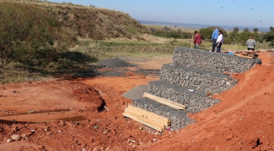 Obra de recuperação da área de transbordo segue em ritmo acelerado