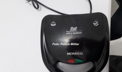 "Quase" idoso furta eletrodoméstico em loja e acaba preso pela PM