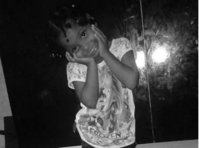 Morre menina de seis anos que era torturada pela mãe e madrasta