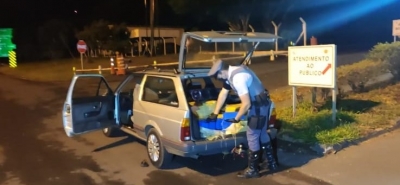 Polícia Rodoviária apreendem veículo com 170 quilos de maconha em Assis