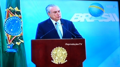 Temer diz em pronunciamento que não renunciará