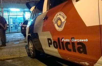 Homem manda esposa comprar um caixão: 