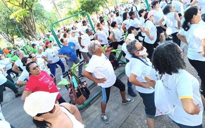 ‘Caminhada Pela Vida’ em prol do Janeiro Branco reúne centenas de pessoas em Marília