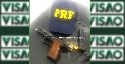 Caminhoneiro que usava pistola para se defender é preso pela PRF em Marília