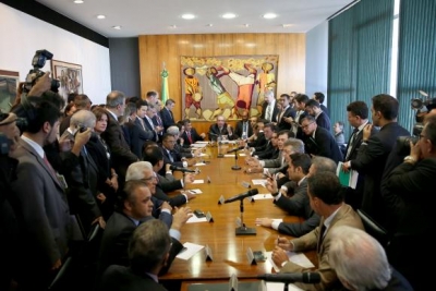 Impeachment: votação final deverá ser domingo 