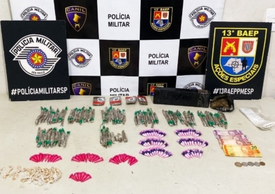 Cão Bruce ajuda equipes da PM a localizar drogas em Marília