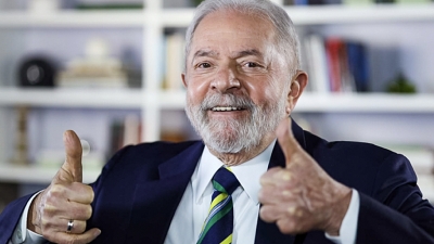 Com diferença inferior a 2%, Lula é eleito presidente da República