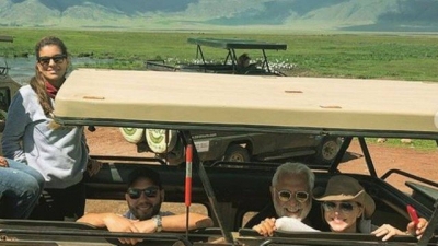 Antônio Fagundes viaja para a África com os filhos, atual mulher e a ex