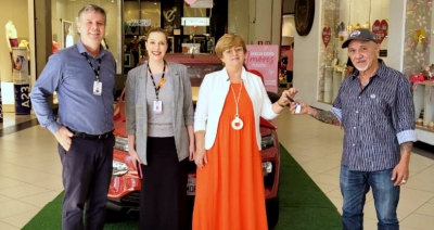 Marília Shopping realiza sorteio de Renault Kwid 0KM da campanha ‘Meus Dois Amores’