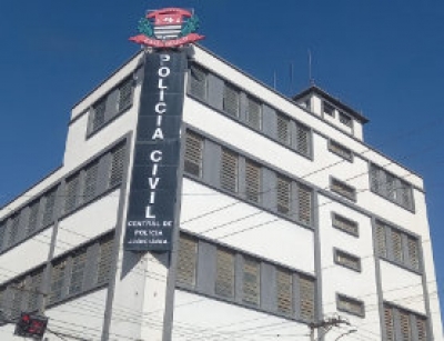 Mototaxista é preso pela PM após assaltar comerciante em Marília