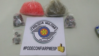 Polícia apreende maconha após correria na zona sul
