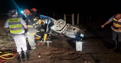 Acidentes em rodovias matam uma pessoa e ferem outra, em Marília