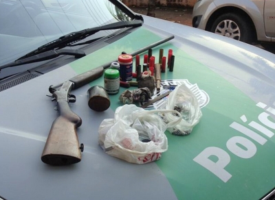 Polícia Ambiental apreende espingarda