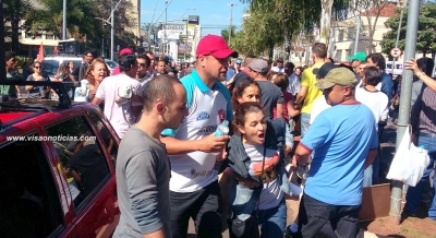Princípio de tumulto marca sexto dia de greve de servidores da Prefeitura