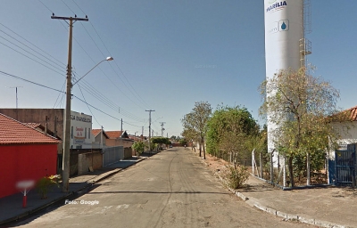 Ladrões invadem casa, levam vários objetos e até o carro da vítima