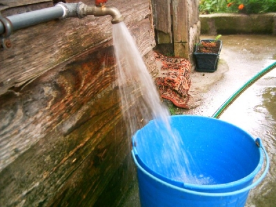 Criança de seis meses morre afogada em balde d