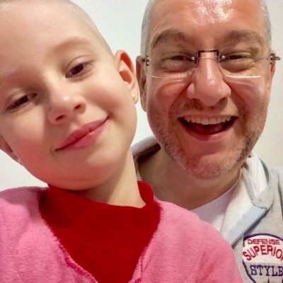 Pai lança livro com história para ajudar crianças em tratamento de câncer