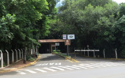 Homem é agredido e assaltado no Bosque Municipal