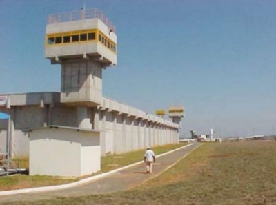 Detento mata companheira durante visita íntima em penitenciária 