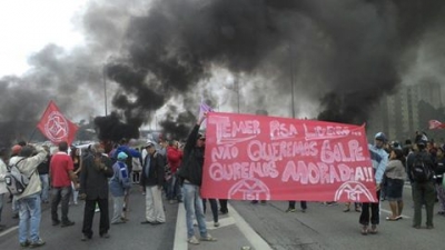 Movimentos fazem protestos contra impeachment de Dilma 