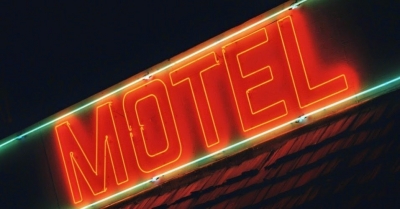 Mulher contrata investigador e descobre traição