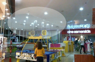 Chuva provoca alagamento do Esmeralda Shopping que é evacuado