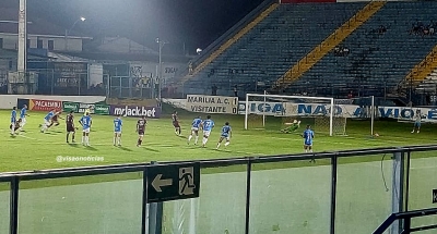 Mesmo no sufoco, MAC finalmente deslancha