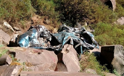 Pai causou acidente de carro para matar filhos, acredita polícia