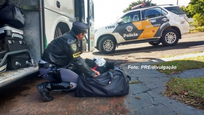 Boliviano e peruano são presos com cocaína