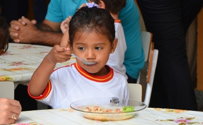 Crianças ganham reforço na merenda escolar