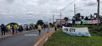 Região de Marília ainda tem 15 pontos de manifestações de caminhoneiros