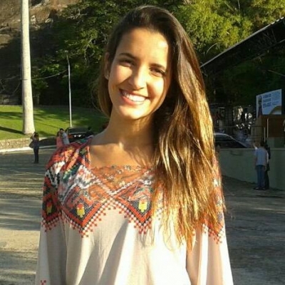 Estudante fica sem Fies e acumula dívida