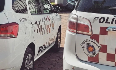 Adolescente furta carro, dá um 