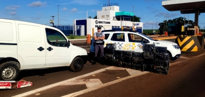 Fardos de maconha são apreendidos pela Polícia Rodoviária