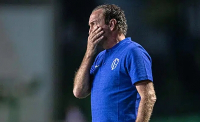 Cuca deixa o comando do Corinthians após dois jogos