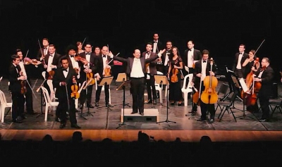 Orquestra Sinfônica de Marília se apresenta no Teatro