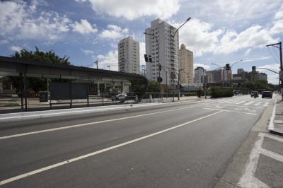 São Paulo vai estender fase emergencial por mais 15 dias até meio de abril
