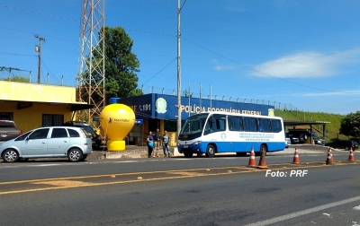 Drogas: motoristas fazem testes na BR-153 em Marília