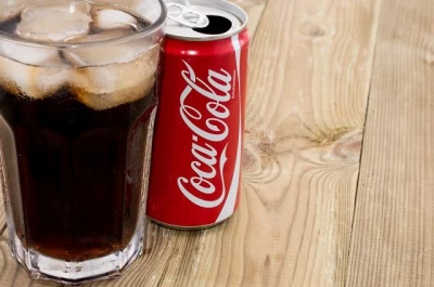 Coca-Cola vai lançar sua primeira bebida alcoólica
