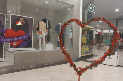Marília Shopping realiza ação especial para celebrar o Dia dos Namorados