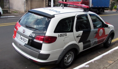 Polícia recupera bolsa levada em assalto