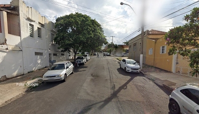 Criminosos furtam carro em Marília e tentam extorquir a vítima