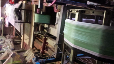 Polícia descobre fábrica de cerol: dois são presos